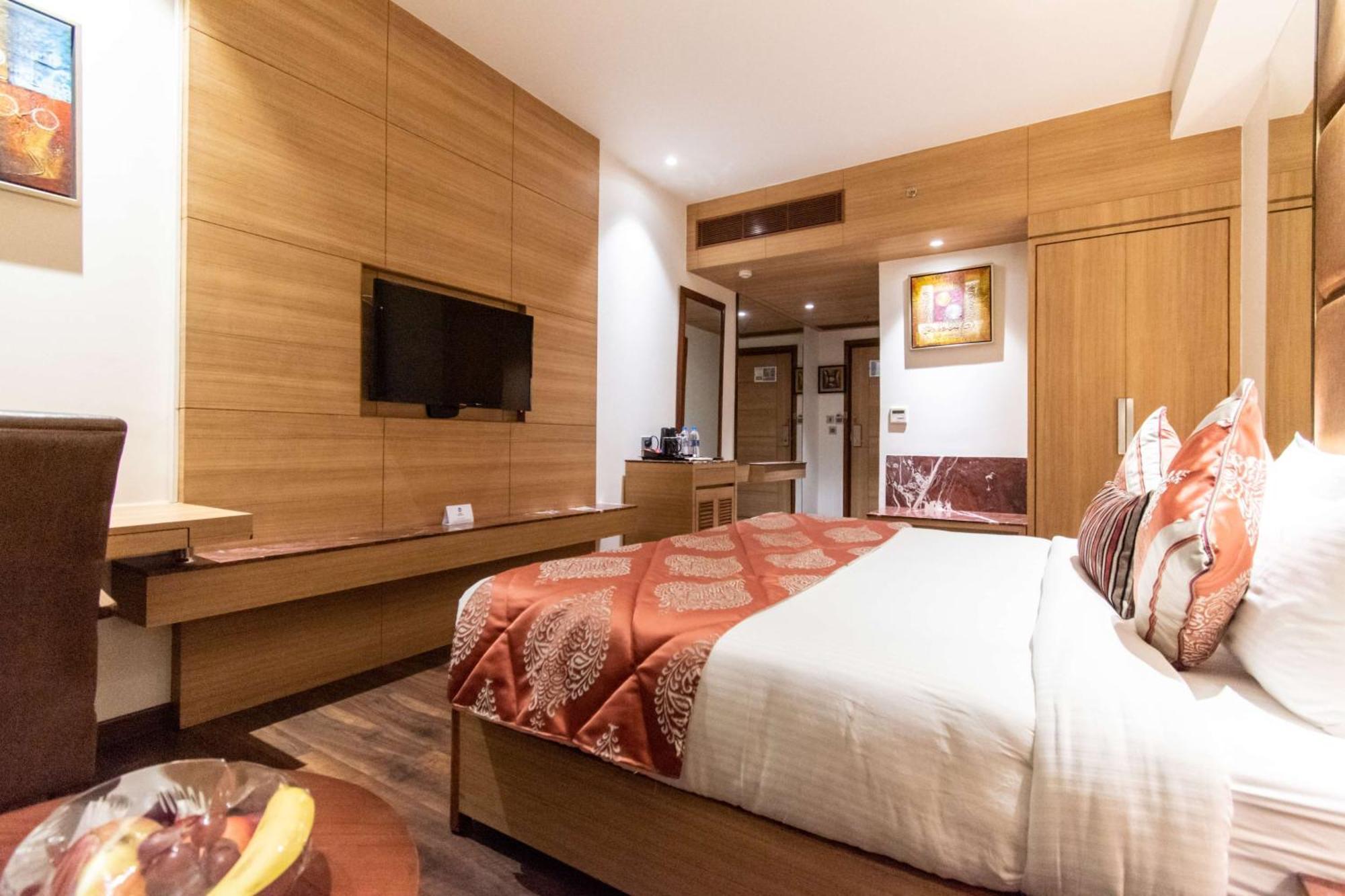 Best Western La Vista Pathānkot Eksteriør billede
