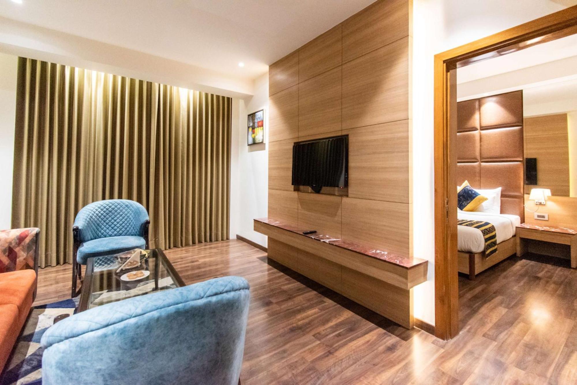 Best Western La Vista Pathānkot Eksteriør billede