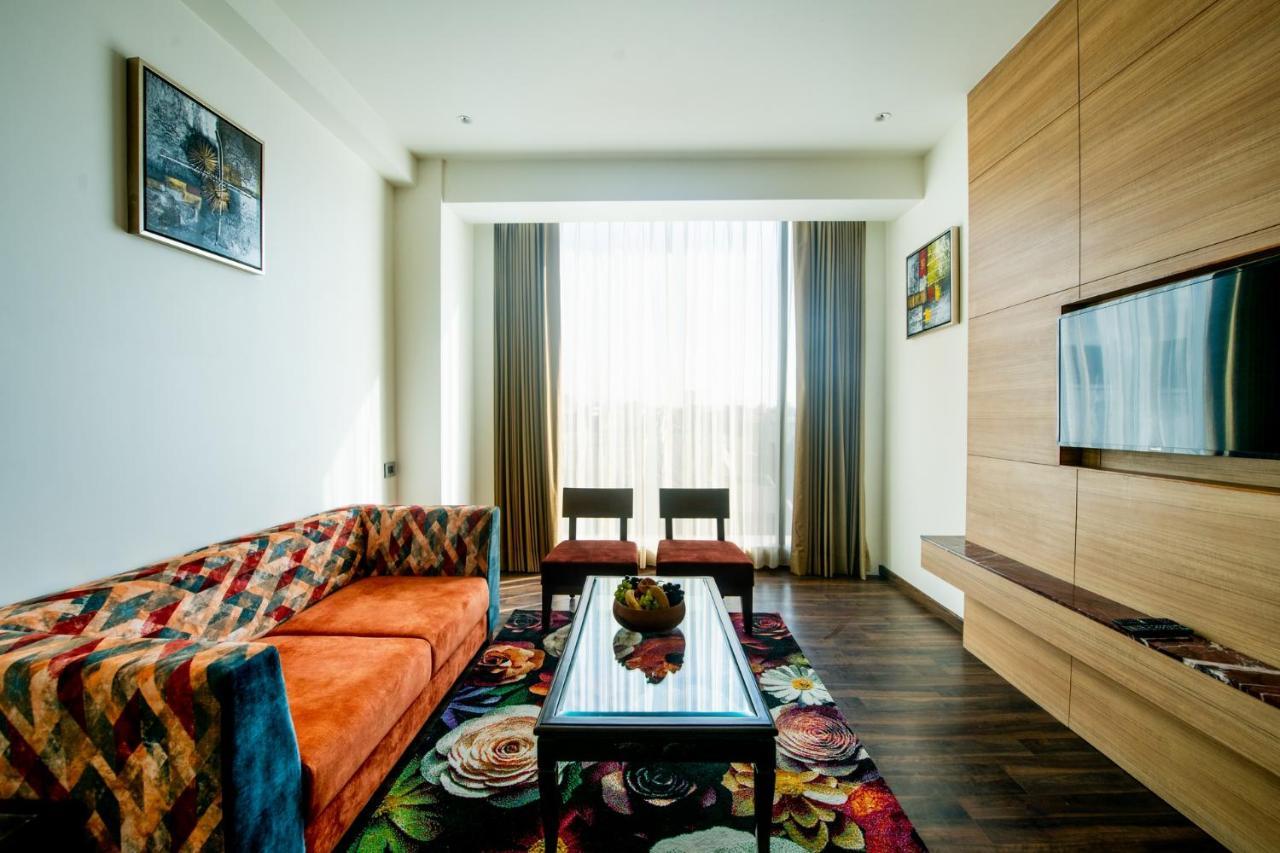 Best Western La Vista Pathānkot Eksteriør billede